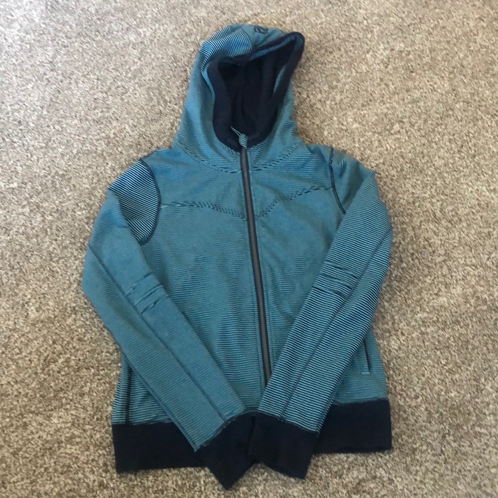 Lululemon Bliss Break hoodie blue